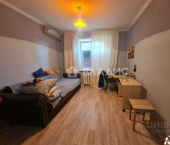 3-комн, 68кв м, этаж 1/9 мкр 8, 31