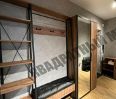 2-комн, 71кв м, этаж 2/5 мкр 9, 5