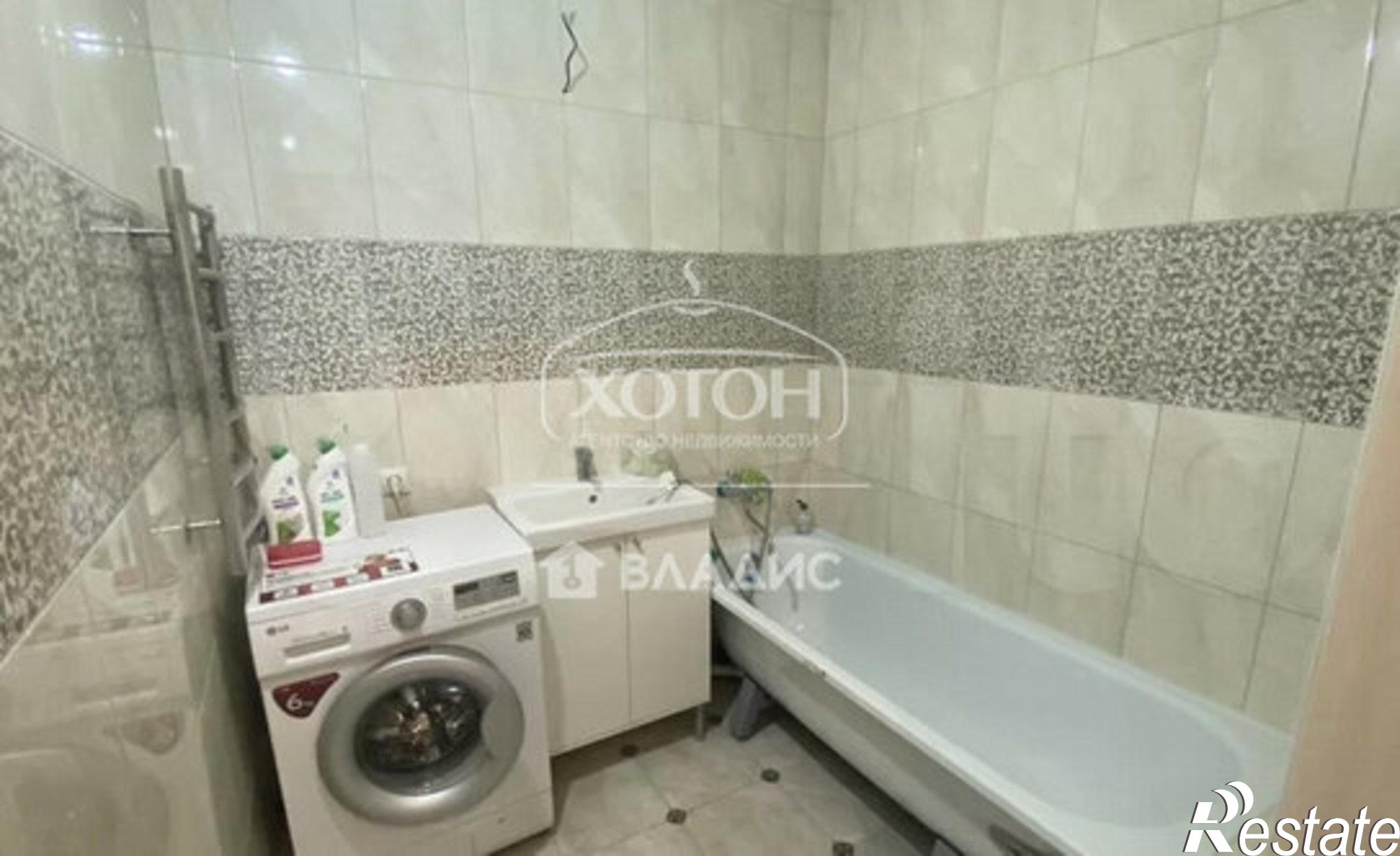 Купить квартиру за 4 700 000 рублей на Элиста, 10-й микрорайон, 133