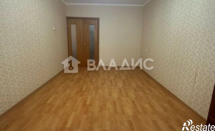 4-комн квартира Элиста, улица Ю. Клыкова, 10