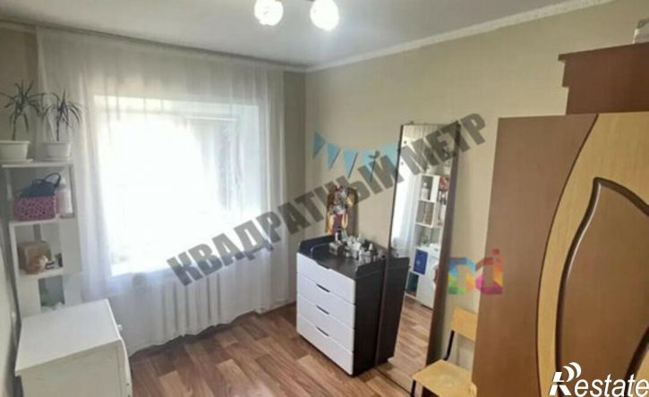 4-комн квартира Элиста, 3-й микрорайон, 8