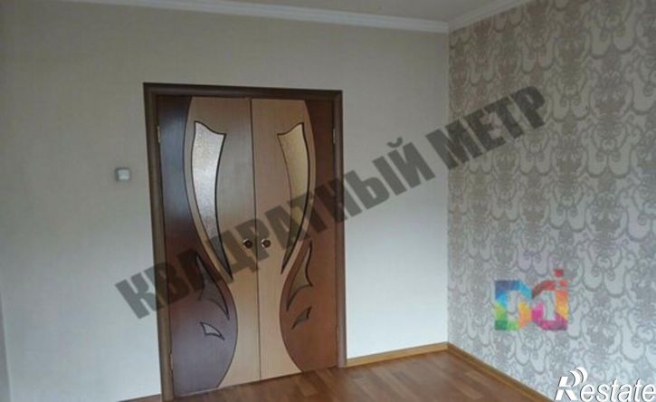3-комн квартира Элиста, 2-й микрорайон, 33