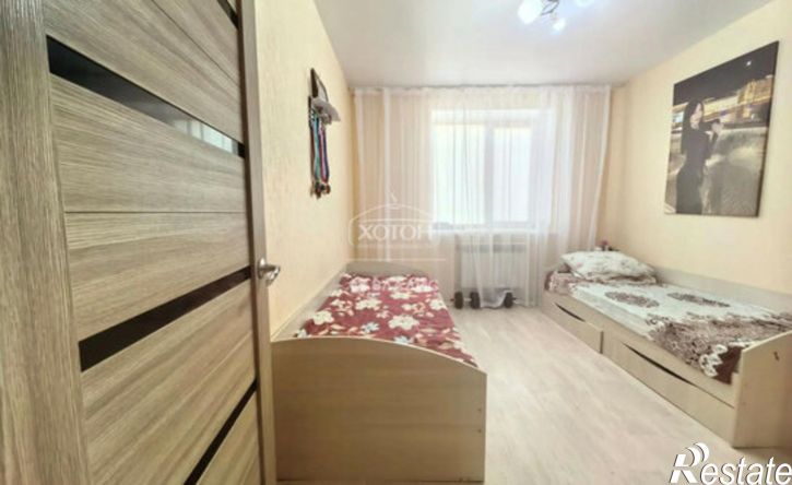 4-комн квартира Элиста, 2-й микрорайон, 35Бк1