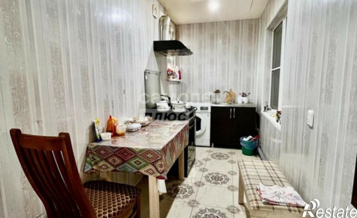 4-комн квартира Элиста, 6-й микрорайон, 27
