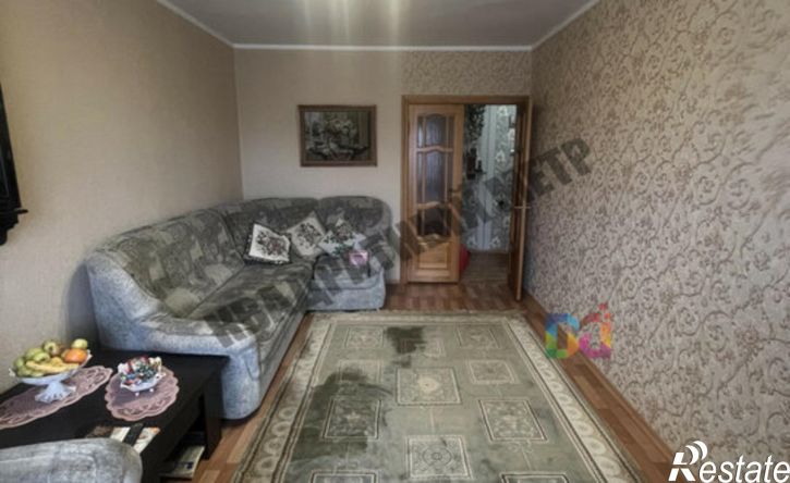 4-комн квартира Элиста, 8-й микрорайон, 61