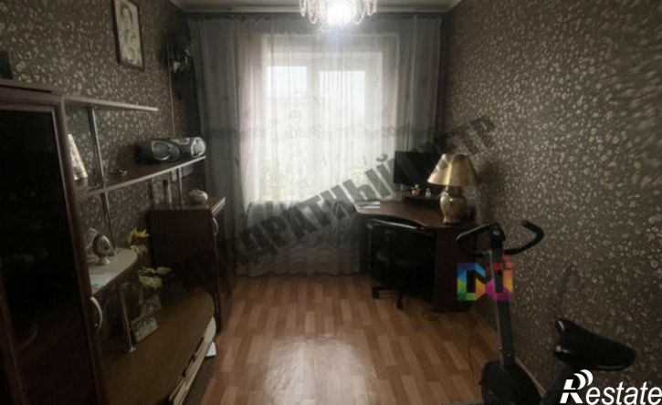 4-комн квартира Элиста, 8-й микрорайон, 61