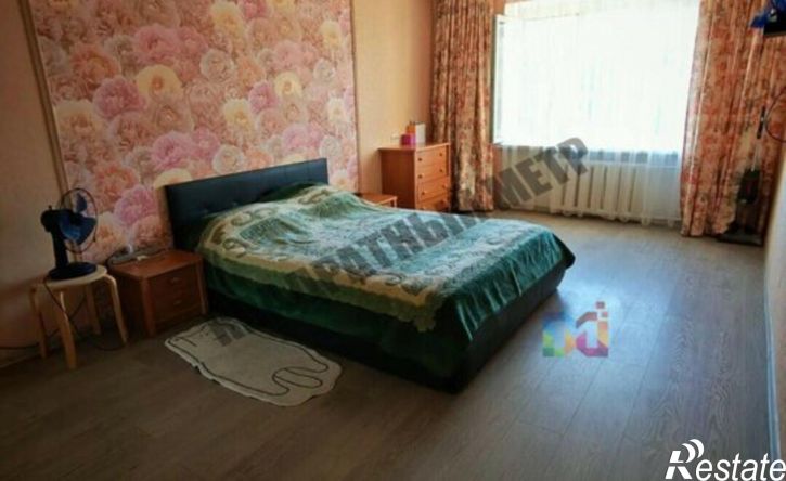 4-комн квартира Элиста, улица Чкалова, 7