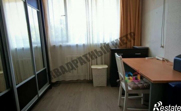 4-комн квартира Элиста, улица Чкалова, 7