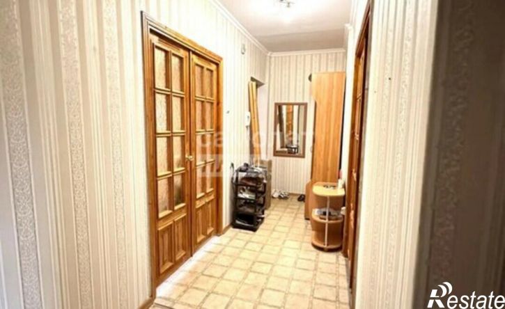 3-комн квартира Элиста, 8-й микрорайон, 23