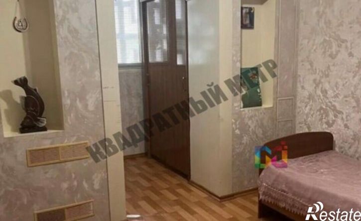 4-комн квартира Элиста, 8-й микрорайон, 18