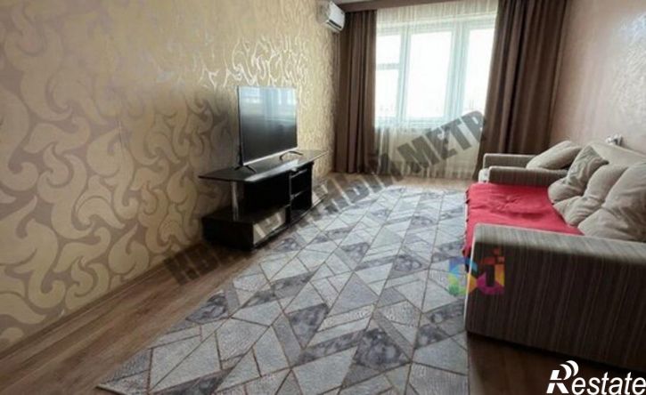 4-комн квартира Элиста, 7-й микрорайон, 1к3