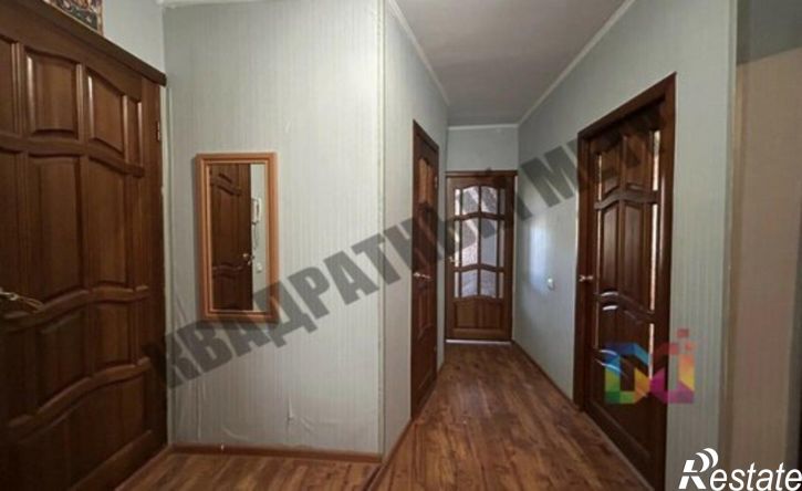 3-комн квартира Элиста, 4-й микрорайон, 40