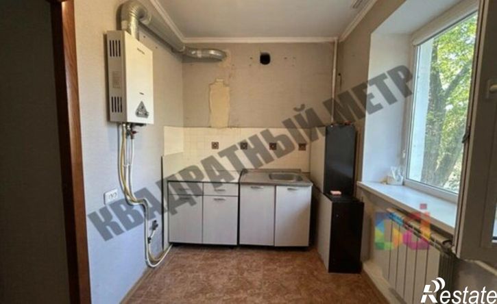 3-комн квартира Элиста, 4-й микрорайон, 40